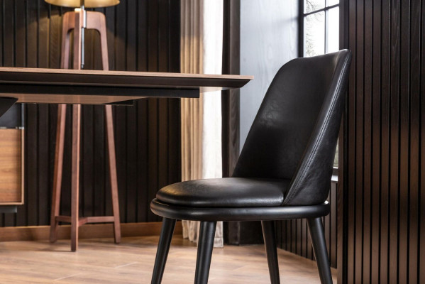 Luxus Lehnstuhl Schwarz Lederstuhl Polster Stühle Loft Designer Möbel Küchen