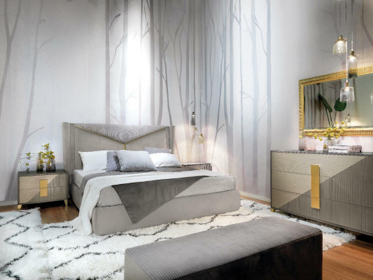 Design Luxus Schlafzimmer Set Bett 2x Nachttische Kommode Deko Garnitur