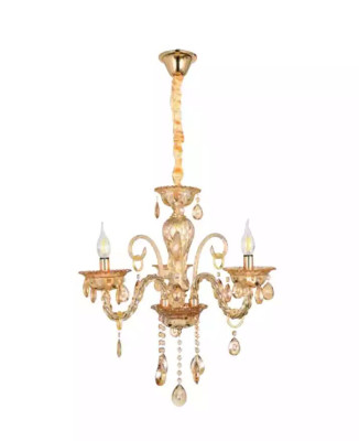 Kronleuchter Crystal im Wohnzimmer oder schick Luxus zu Hause neu