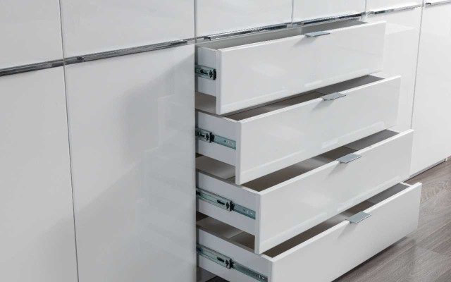 Weißer Kleiderschrank 4-Schubladen Schlafzimmer Schränke Holz Möbel 