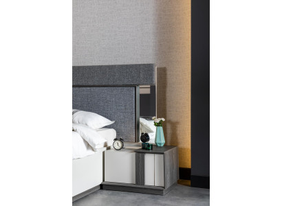 Nachttisch Schlafzimmer Konsolen Luxus Beistelltisch Möbel neu Modern