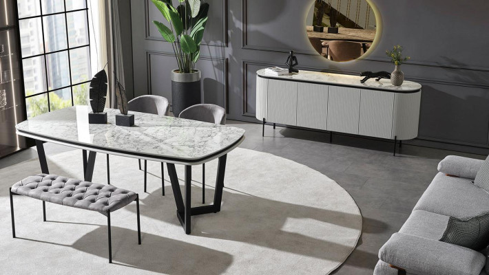 Modern Esszimmer Set Besteht aus Esstisch 4x Stühle und Anrichte Spiegel