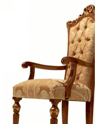 Luxus Esszimmerstuhl Stuhl Esszimmer Sessel Sitzer Holz Braun