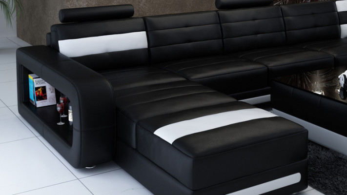 Ecksofa mit ergonomischer Rückenlehne und bequemen Armlehnen