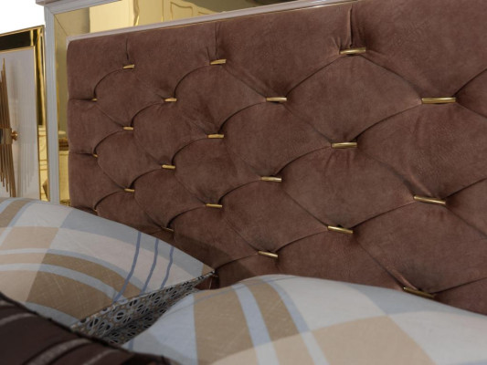 Schlafzimmer Bett Design Einrichtung Luxus Polster Betten braun Modern