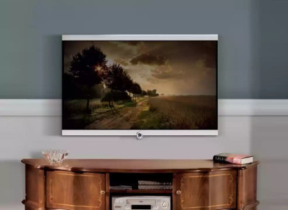 Braunes Klassisches TV-Regal Luxus Ständer Lowboard Wohnzimmer Möbel