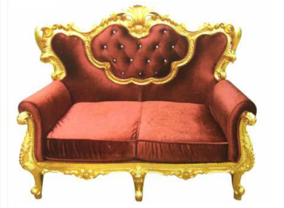 Schickes 2-Sitzer-Sofa mit einer leuchtenden Farbkombination aus edlem Rot und glänzendem Goldton im Barockstil  