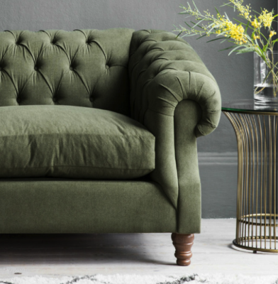 Grüner Polster Chesterfield Dreisitzer Designer Luxus 3-er Couch