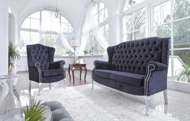 Klassische Chesterfield Dreisitzer 3er Sitzer Sofa Couch Polster Samt Couchen