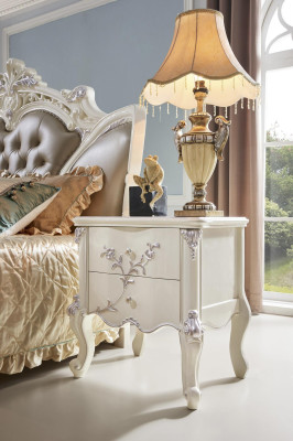 Bett Polster Design Luxus Doppel Echtholz Betten Schlaf Zimmer  Chesterfield