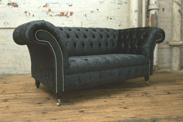 Luxus Chesterfield 2 Sitzer Couch Polster Sofa Textil Stoff Garnitur Neu Couchen