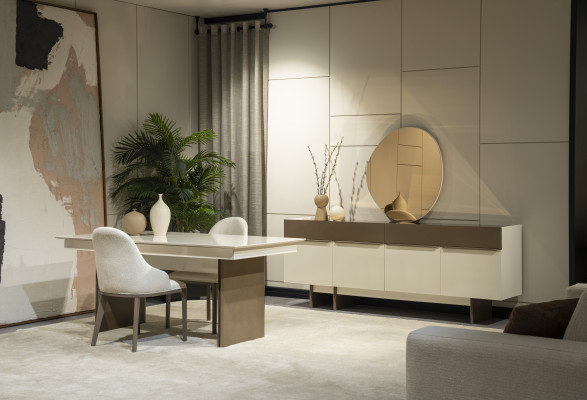 Weiß-Braune Esszimmer Garnitur Ausziehbarer Tisch 6x Stühle Anrichte