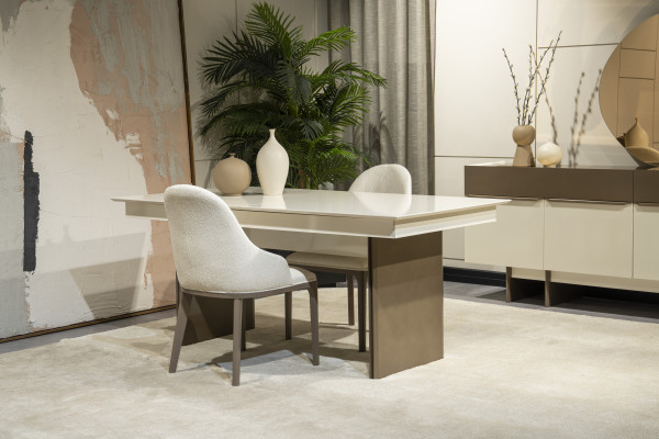 Weiß-Braune Esszimmer Garnitur Ausziehbarer Tisch 6x Stühle Anrichte